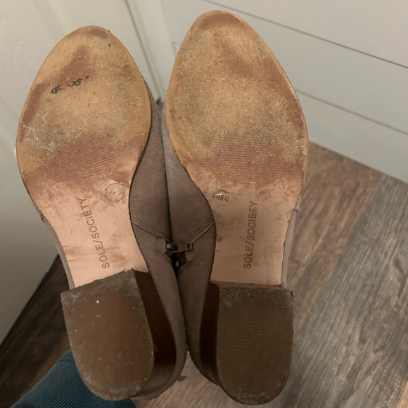 Sole society booties - Picture 2 of 5